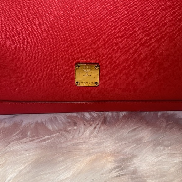 Authentic MCM Nouvo Saffiano Handbag missing Cross Body Strap EUC in Tomato Red - Picture 3 of 17